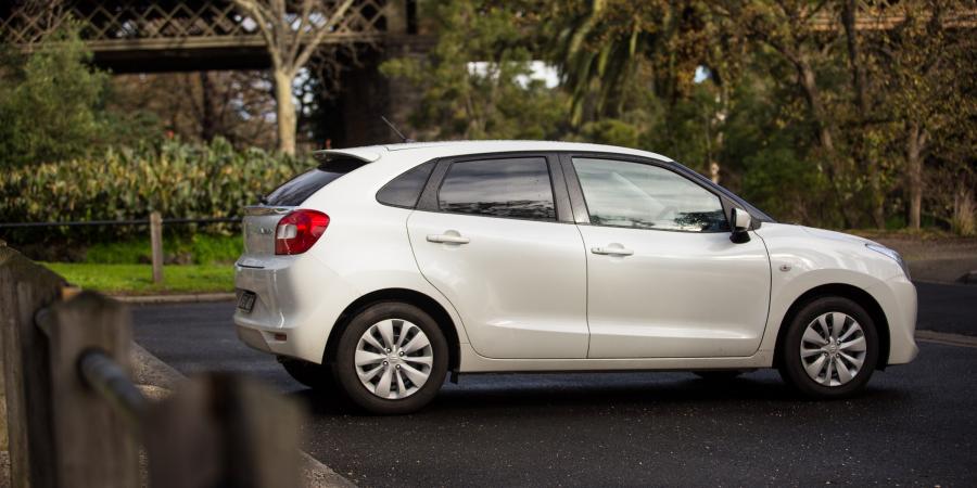  Suzuki Baleno GL 2016 года  (AU) (фото 4 из 15)